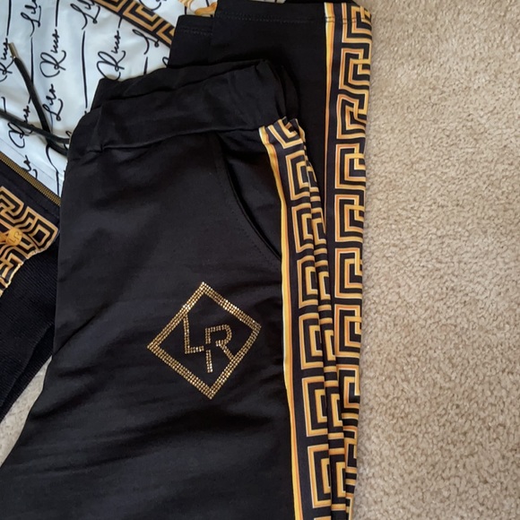 ❤️❤️❤️Lilo Ricco 2pc set❤️❤️❤️ - Picture 5 of 13